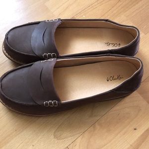 Olukai loafer